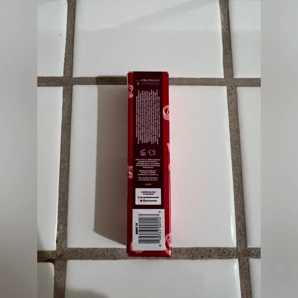 Lime Crime Velvetines Liquid Matte Lipstick Shade Beet it